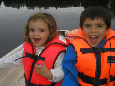 PASEO POR EL LAGO EN FINLANDIA